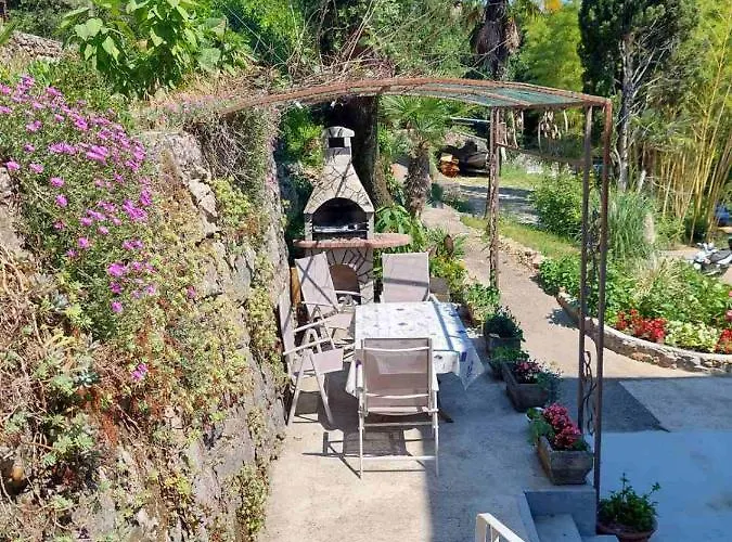 Apartment Beach Apartments Lovran Lovran