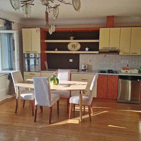 Apartment Beach Apartments Lovran *