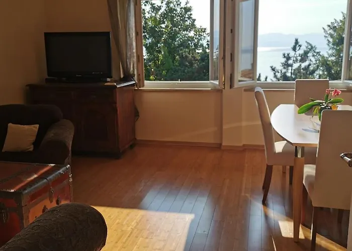 Beach Apartments Lovran